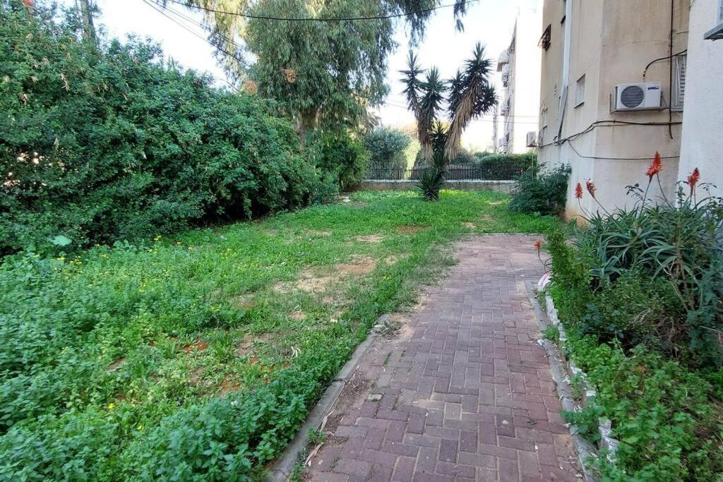 הנביאים 1 נתניה Naveim Apartment Zewnętrze zdjęcie